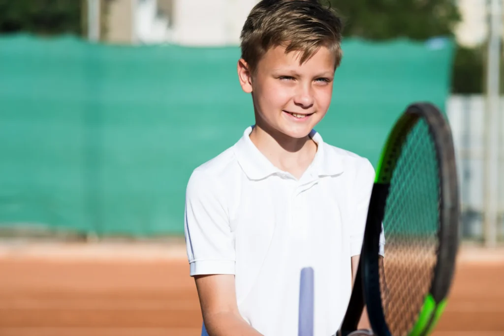 beneficiile tenisului pentru copii 6-12 ani la Tenis Club Primaverii
